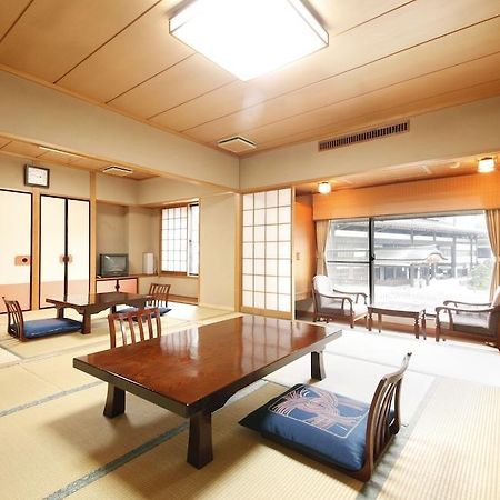 成田山门前旅馆若松元店酒店 外观 照片